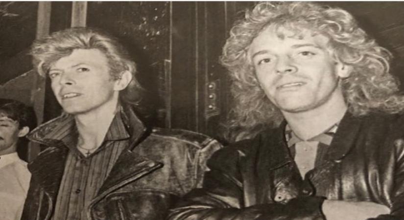 David Bowie saved rocker Peter Frampton from smoke-filled plane.