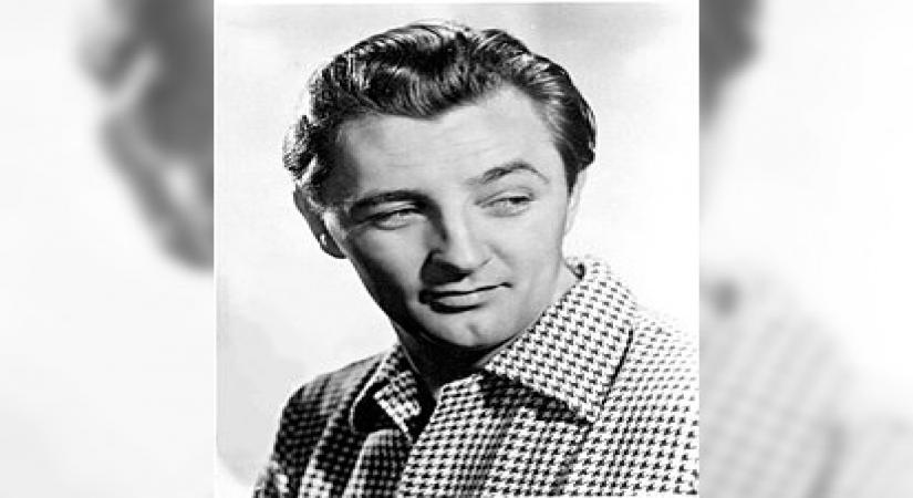 Robert Mitchum.