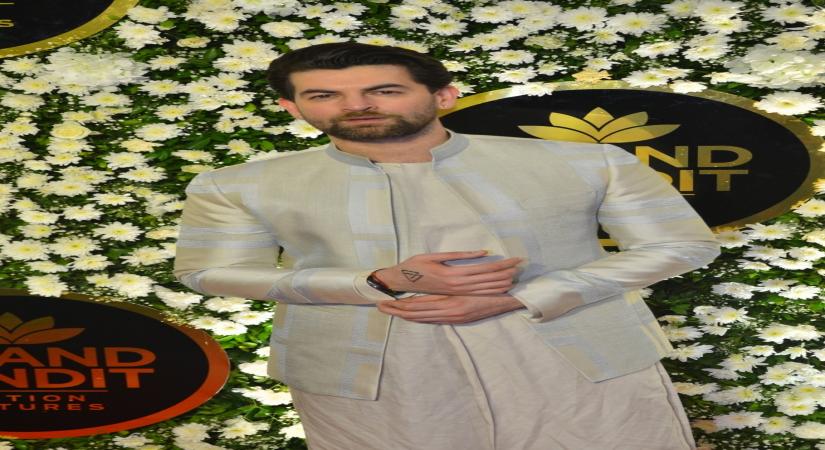Mumbai, April 27 (IANS) In a new video posted by Neil Nitin Mukesh, the Bollywood actor's toddler daughter Nurvi can be seen enjoying a track from her father's 2007 release, "Johnny Gaddaar".
