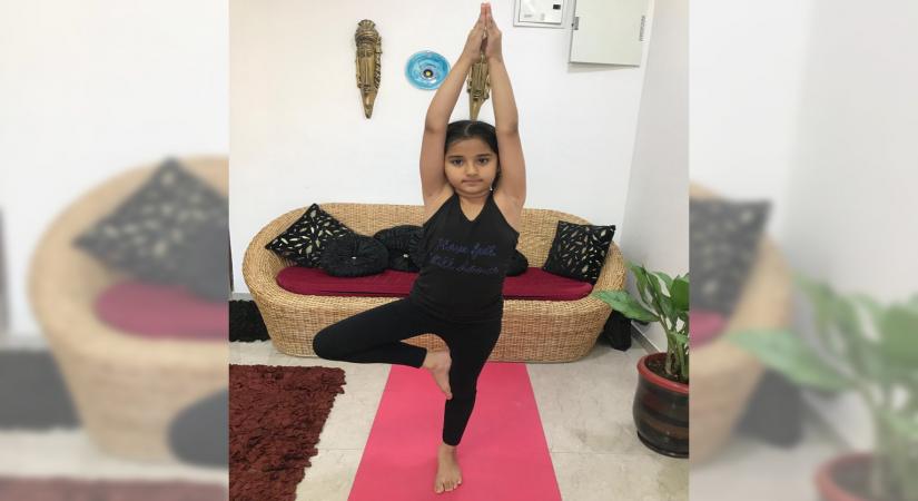 'Barrister Babu' actress Aura meditates for good health.
