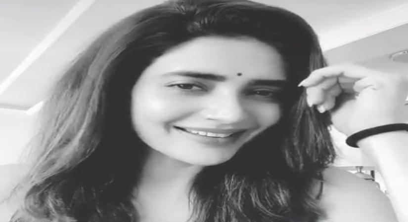 KKarishma Tanna has become 'totally filmy' in lockdown.