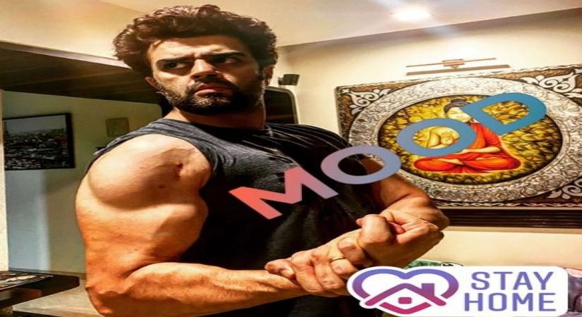 Mumbai, April 28 (IANS) Actor-host Maniesh Paul is making sure that his fitness is not affected during the ongoing coronavirus lockdown.