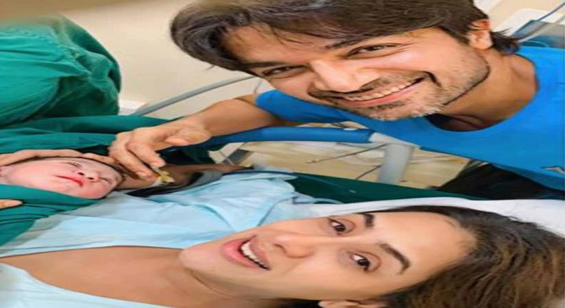Mumbai, May 14 (IANS) Actors Smriti Khanna and Gautam Gupta, who recently became parents ofa baby girl, will be soon seen together in a new single, titled "Wajah".