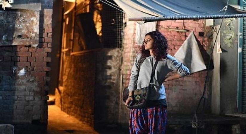 Taapsee's new pic says she's 'waiting for lockdown to get over'.