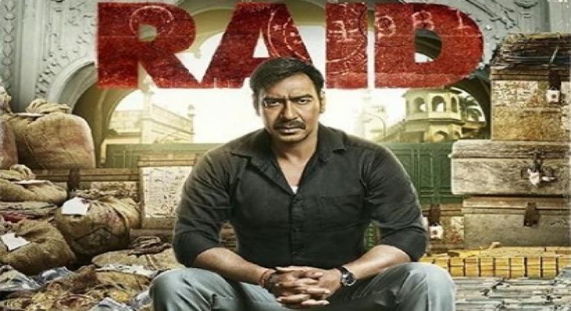 Mumbai, May 8 (IANS) Ajay Devgn on Friday shared a throwback picture of him with wife Kajol, giving a humorous touch to the ongoing lockdown phase.