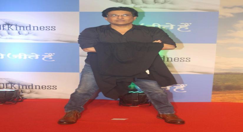 Mumbai, June 9 (IANS) Popular choreographer Shiamak Davar says the lockdown has not been easy on anybody, and finds dance as one of the best ways to de-stress.	 (File Photo: IANS)