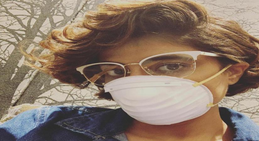 Mumbai, June 22 (IANS) With ease in the coronavirus lockdown restrictions, filmmaker-author Tahira Kashyap Khurrana has started getting out of home for cycle ride in the streets of Mumbai.