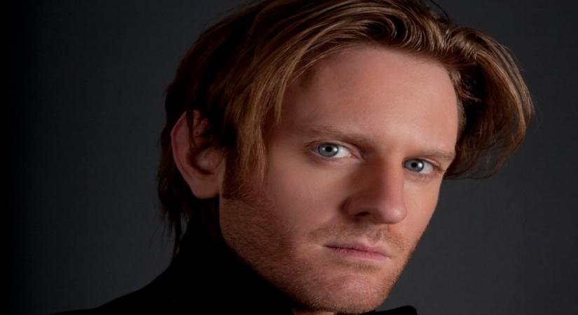Actor Alexx O'Nell learns Sanskrit for 'Aarya'.