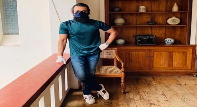 Mumbai, June 3 (IANS) Malayalam star Prithviraj Sukumaran, who has completed seven days of institutional quarantine after his return from Jordan, got himself tested for COVID-19 and the results are negative.