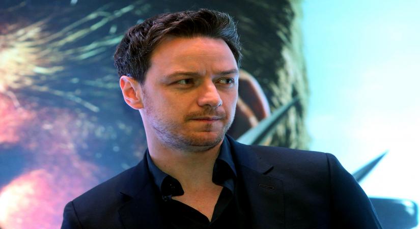 Los Angeles, June 27 (IANS) Actor James McAvoy says there was a pre-shoot ritual that he used to follow, but then he stopped because he found it "just stupid".