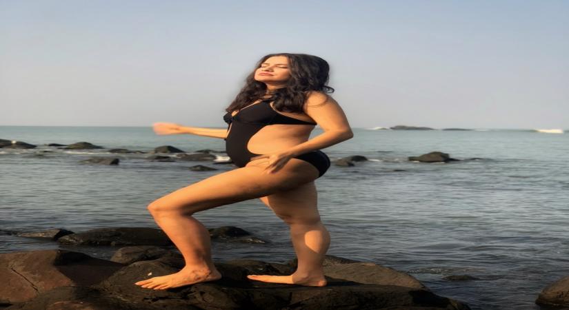 Singer Sona Mohapatra was trolled for sharing photographs of herself in a swimsuit on social media. How did she respond? By sharing more pictures of herself in the monokini, with a message of body-positivity.