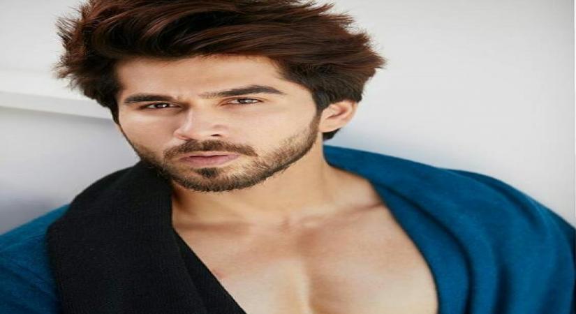 Karan Khandelwal moves to hometown in Kerala, driven by financial woes.