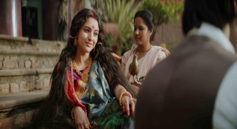 Anushka Sharma says her new show 'Bulbbul' is 'clutter-breaking'.