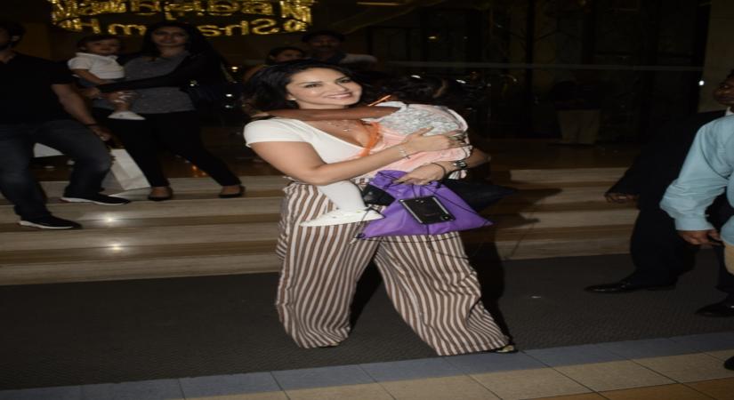 Los Angeles, June 6 (IANS) Sunny Leone's daughter Nisha attended her first ever horse-riding lesson, and proud mommy took to Instagram and posted a picture that captures the moment.	 (File Photo: IANS)