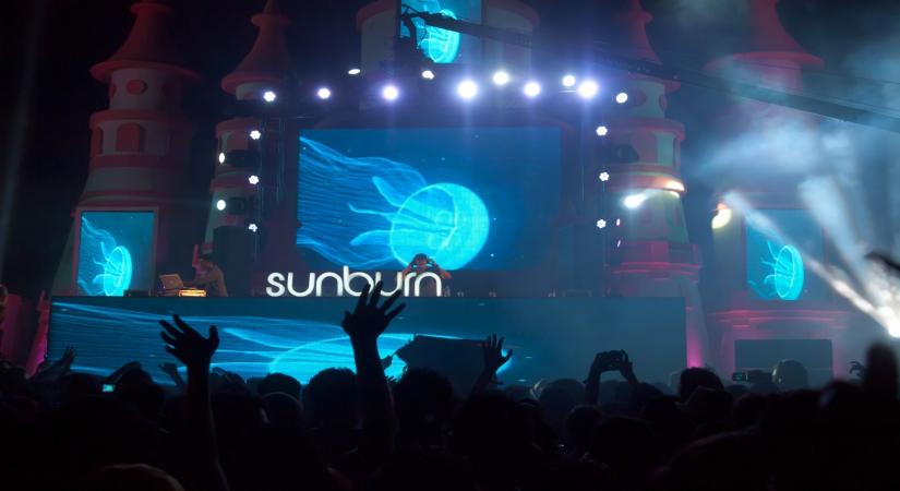 Mumbai, June 24 (IANS) The Sunburn Home Festival, virtual edition of the popular EDM gala, will be held in July this year owing to the COVID-19 pandemic.