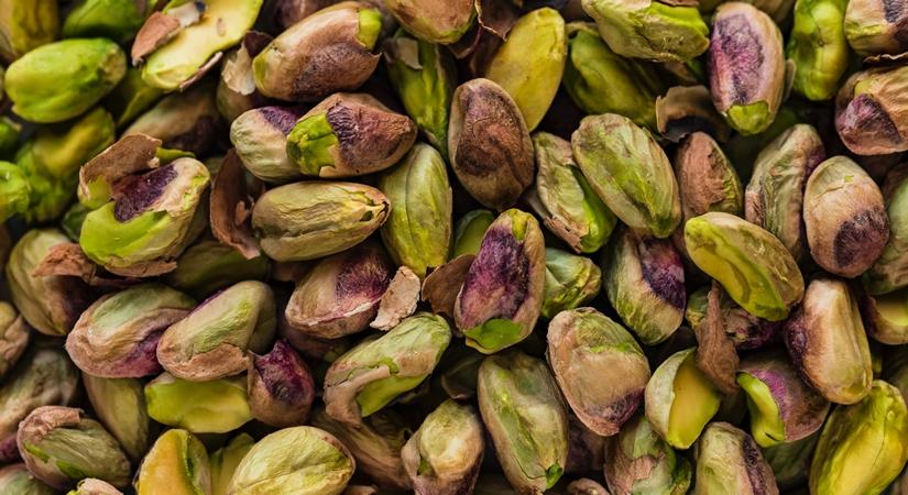 Pistachios, a superfood nut for all ages