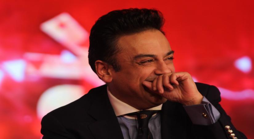 New Delhi: Singer Adnan Sami at Agenda 15 organised by Aaj Tak in New Delhi, on Dec 12, 2015. (Photo: IANS)