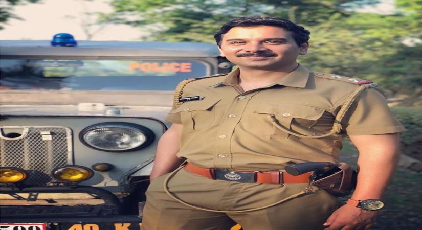 When Namit Das donned uniform for 'Mafia'