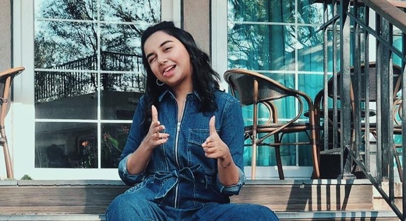 Mumbai, July 9 (IANS) Indian YouTube sensation Prajakta Koli has made her acting debut with the short film "Khayali Pulav".