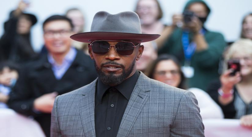 TORONTO, Sept. 7, 2019 (Xinhua) -- Actor Jamie Foxx attends the world premiere of the film "Just Mercy" at Roy Thomson Hall during the 2019 Toronto International Film Festival (TIFF) in Toronto, Canada, Sept. 6, 2019. (Photo by Zou Zheng/Xinhua/IANS)