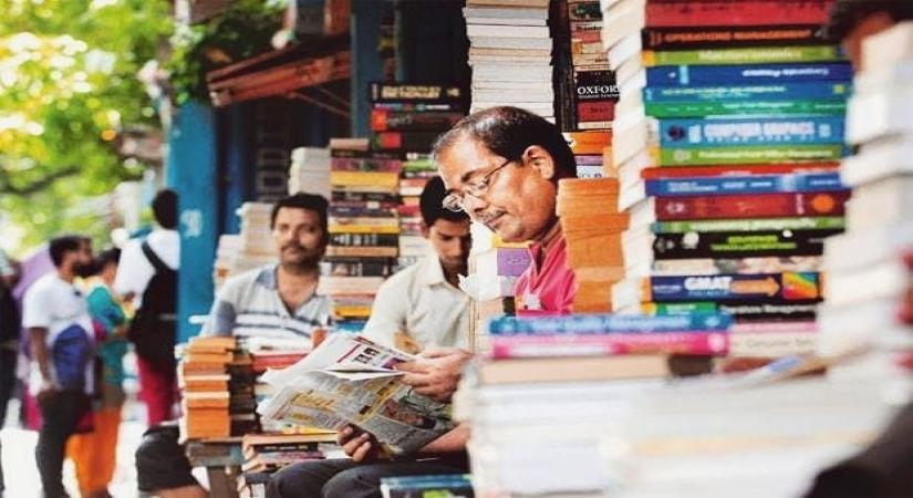 A book stall at College Street, Kolkata