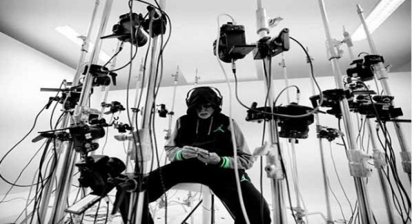 Big B, Allu Arjun virtually celebrate World Photography Day.