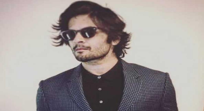Ali Fazal 'suits' up, Richa finds him 'hawt'.