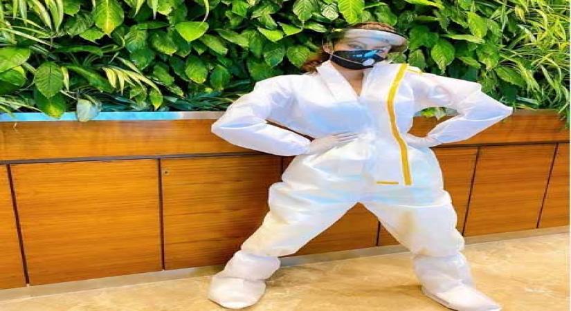 Urvashi Rautela all set to make Telugu debut.