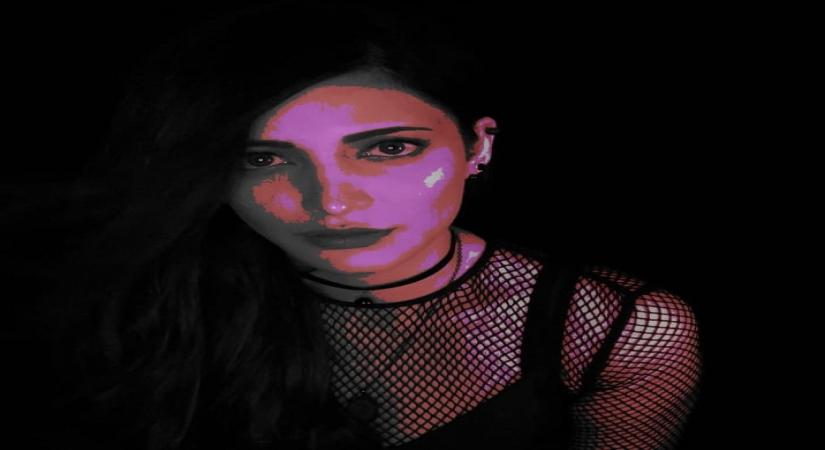 Shruti Haasan to release her original track Ã¢ÂÂEdgeÃ¢ÂÂ soon