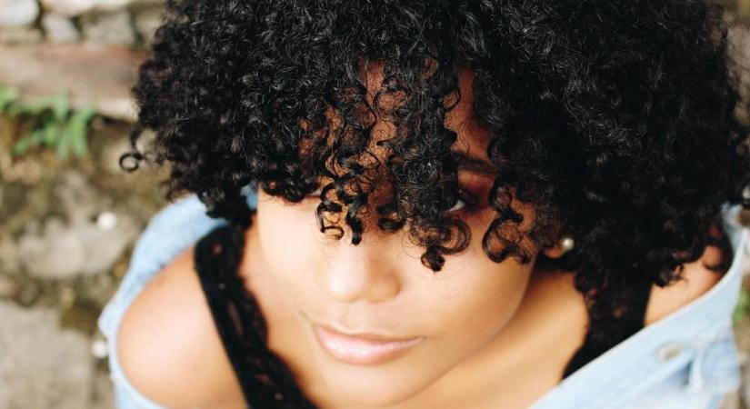 Tackling everyday curly hair dilemmas | IANS Life