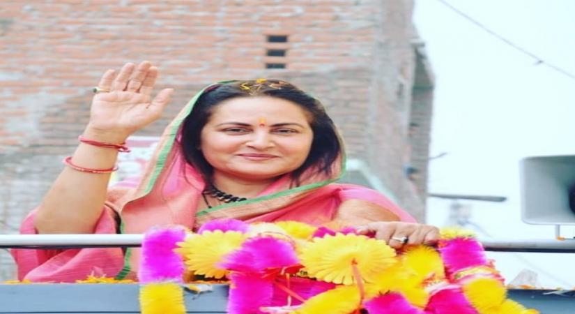 Nagma: B'wood drug story a diversion from SSR death case.