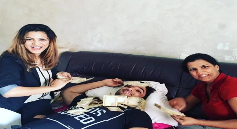 Sushant's family watched 'M.S. Dhoni: The Untold Story' together