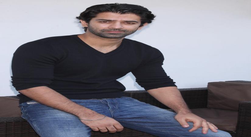 Barun Sobti: Divide between TV and film industry needs to vanish. (Photo: Amlan Paliwal/IANS)