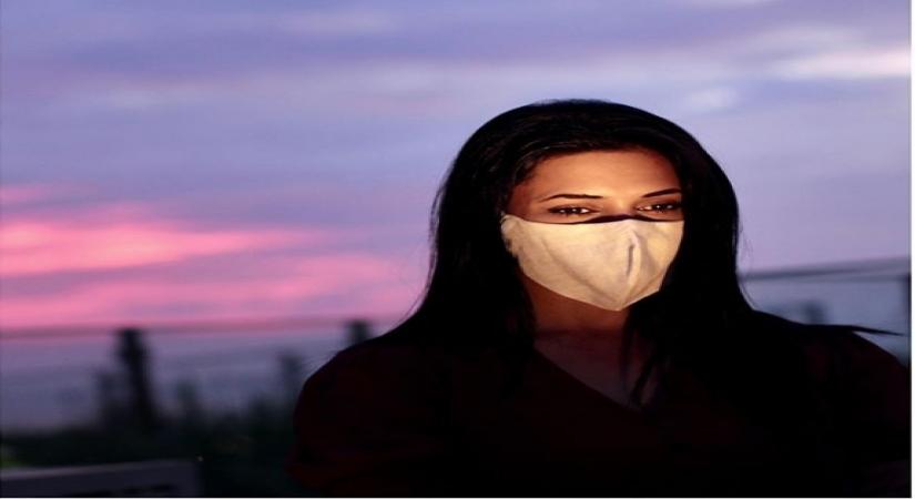 Divyanka Tripathi 'looking for some ab-normal times'