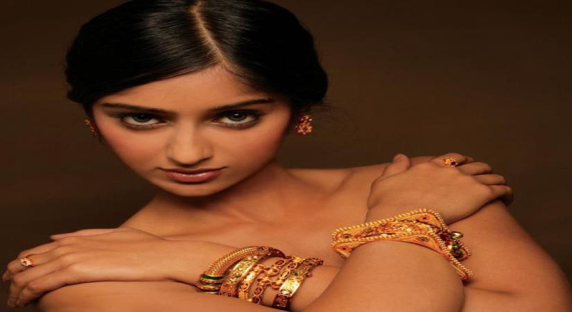 Ileana reveals how she runs away from responsibilities