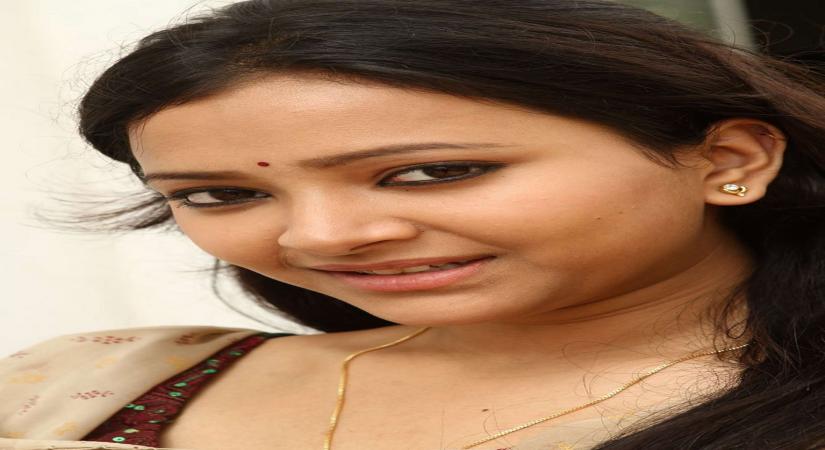 Shweta Basu Prasad did her make-up for 'Comedy Couple'