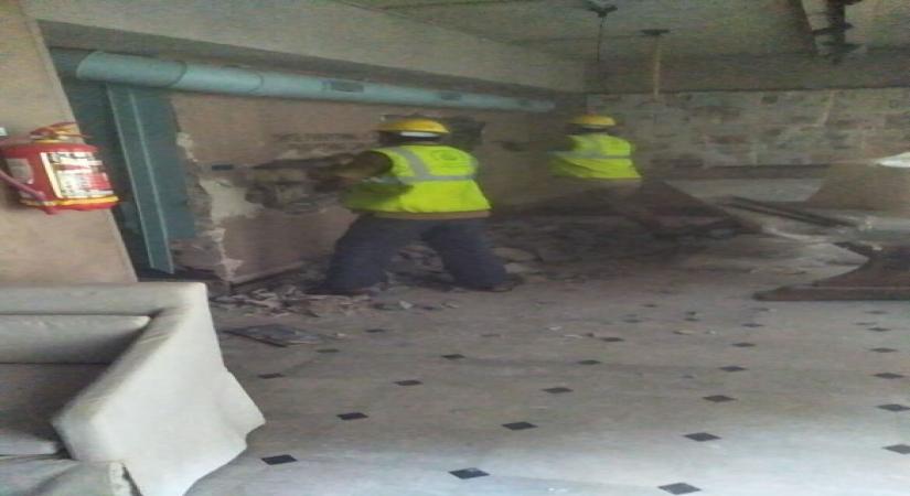 Kangana's office floored: BMC followed SC verdict. (Photo: IANS)