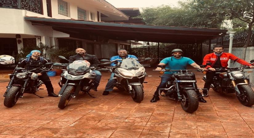 Biker boys Kunal Kemmu, Arshad Warsi and Rohit Roy on a fun ride