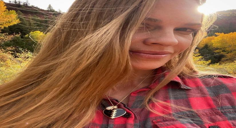 Hilary Swank sci-fi series 'Away' not to have season 2.