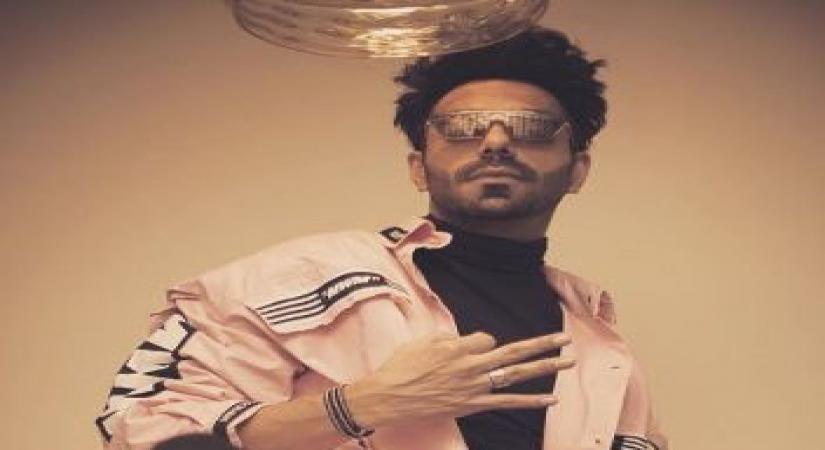 Aparshakti Khurana visits Baba ka Dhaba in Delhi