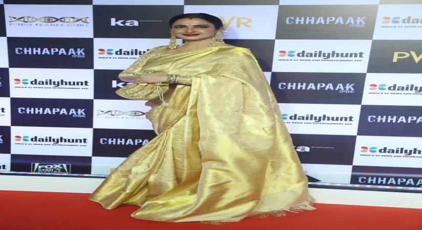 Rekha turns 66: Bollywood, fans wish evergreen icon