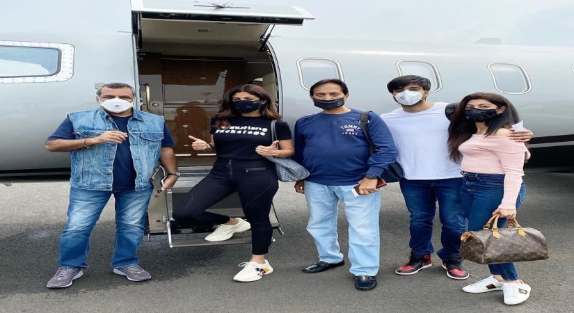 Paresh Rawal, Shilpa Shetty in Manali for 'Hungama 2' shoot.