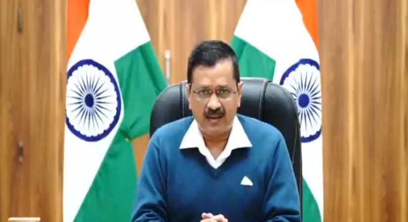 New Delhi: Delhi Chief Minister Arvind Kejrial addresses a press conference, in New Delhi on Nov 17, 2020. In the backdrop of a third wave of Covid-19 in Delhi, Kejriwal on Tuesday announced that markets may be shut as a precautionary measure and only 50 people will be allowed in weddings not 200, as per strict norms to curb further spread of the Coronavirus. (Photo: IANS)