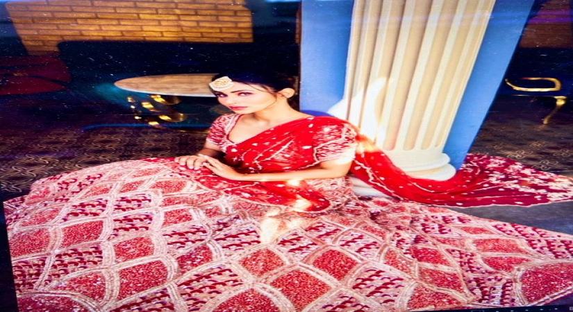 Go local for Diwali, Bollywood urges fans.