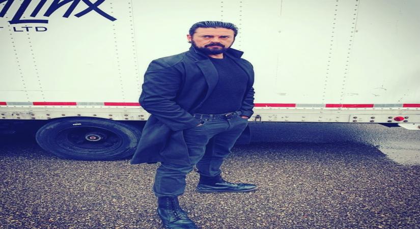 Karl Urban gives special shoutout to Indian fans.