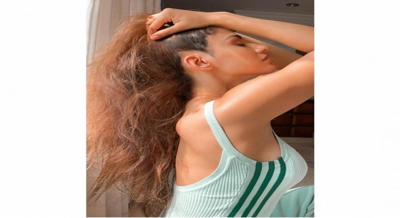 Disha Patani shares glamorous photos with fans.