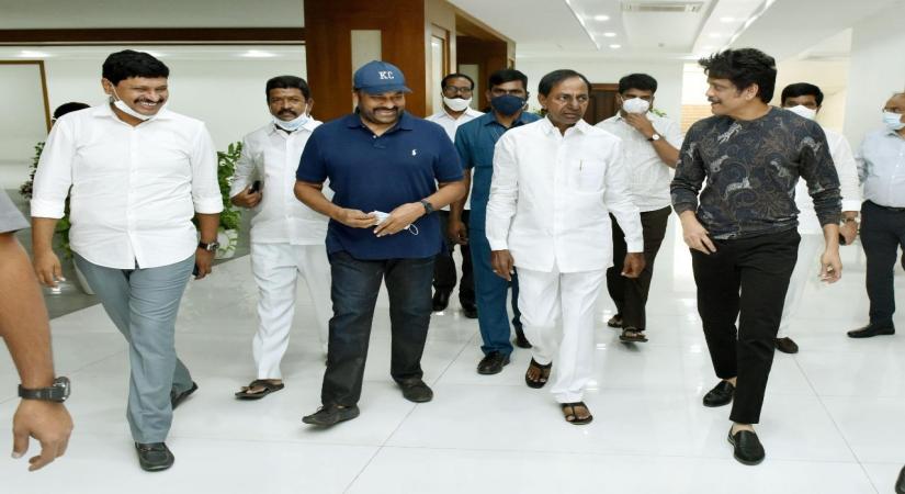 Hyderabad: Telugu actors Chiranjeevi and Nagarjuna called on Telangana Chief Minister K. Chandrasekhar Rao at Pragathi Bhavan in Hyderabad on Nov 7, 2020. (Photo: IANS)