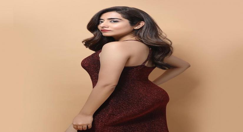 Singer Jonita Gandhi has teamed up with composers Salim-Sulaiman for their song Jheeni jheeni. She says blending languages and genres seamlessly is one of the superpowers of the composers.