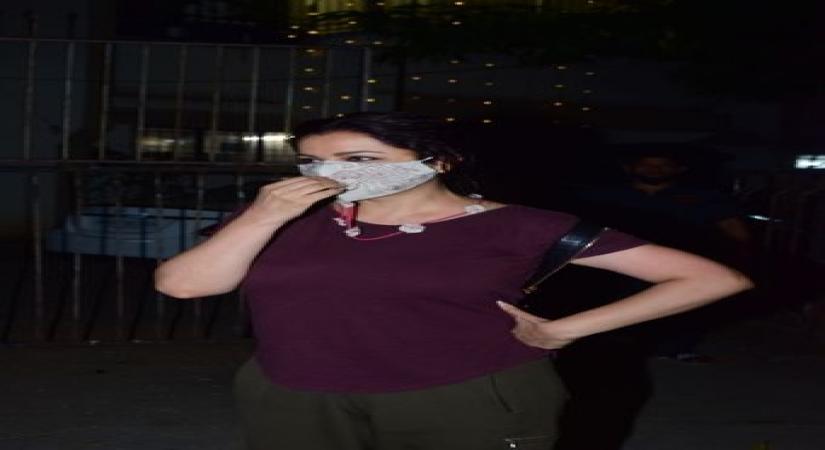 Tisca Chopra's jibe at people wearing mask on the chin