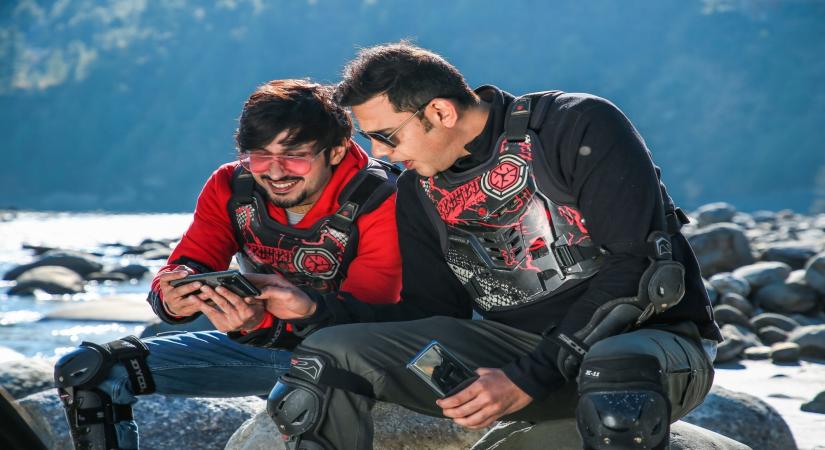 Amol Parashar, Cyrus Sahukar to be back with 'Feelin Alive' .